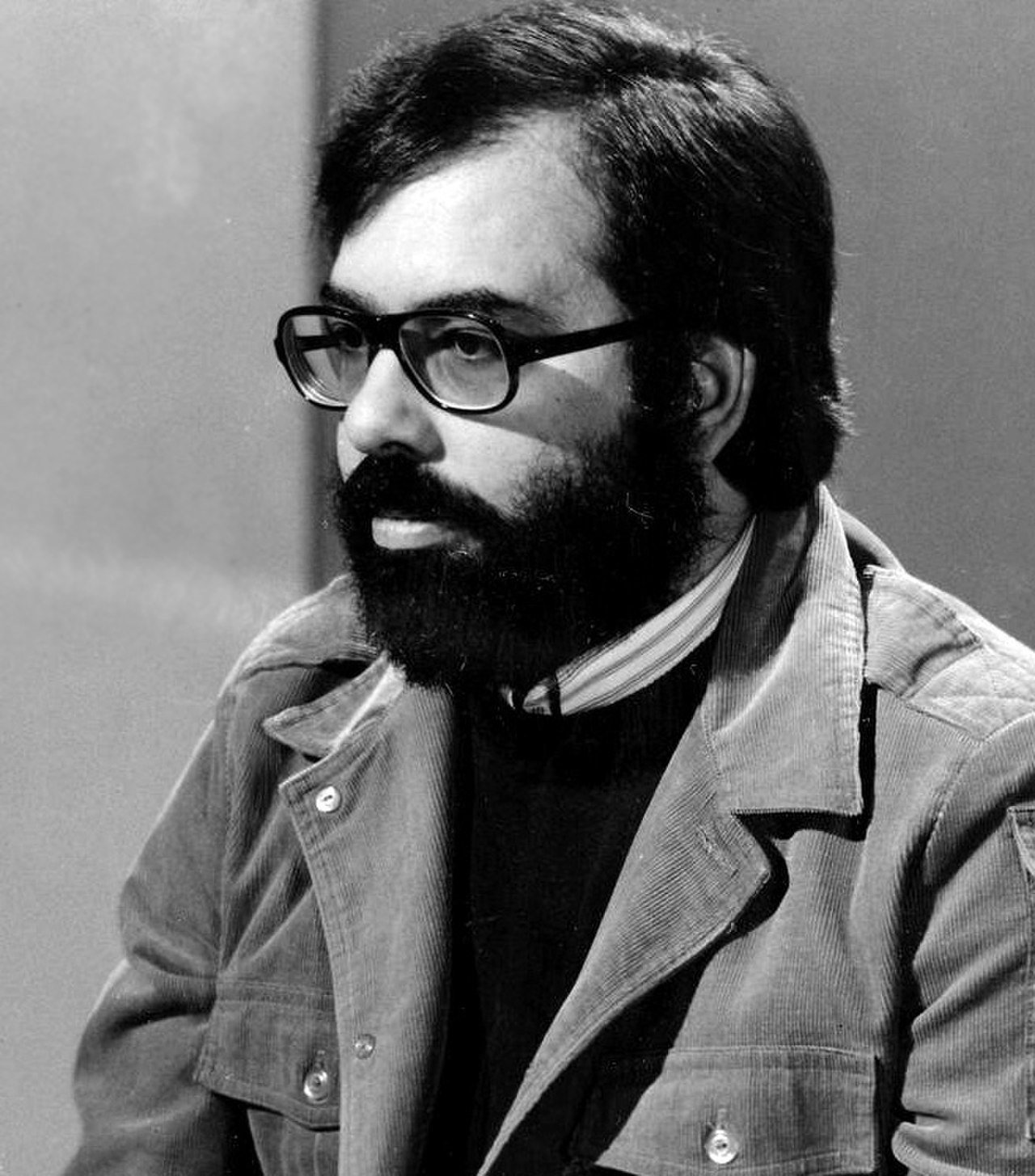 A cropping of an image uploaded by Light show of Francis Ford Coppola taken to promote a TV program,